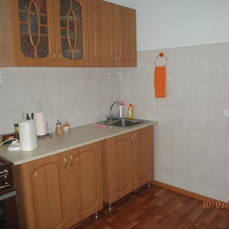 Apartment On Lenina 76 Togliatti Εξωτερικό φωτογραφία